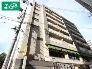 万長ビル