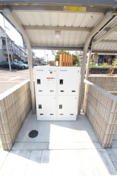 その他 アンソレイエ