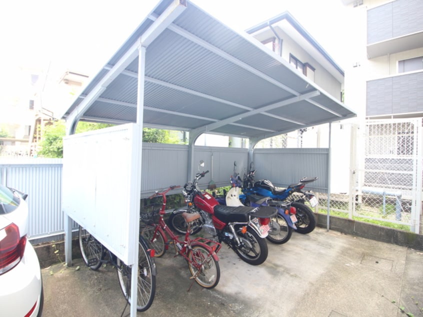 駐輪場 ＰＳドゥエリングビル