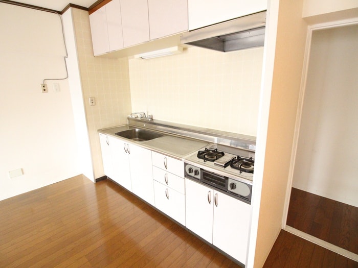 キッチン 那古野ビル南館(504)