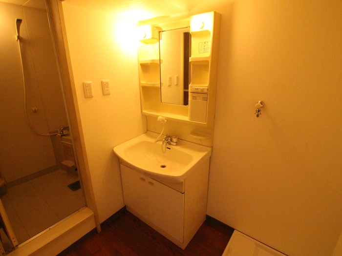 洗面 那古野ビル南館(504)