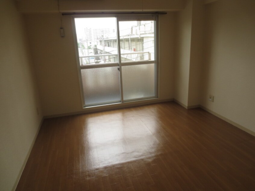 居室 グレイス日比野