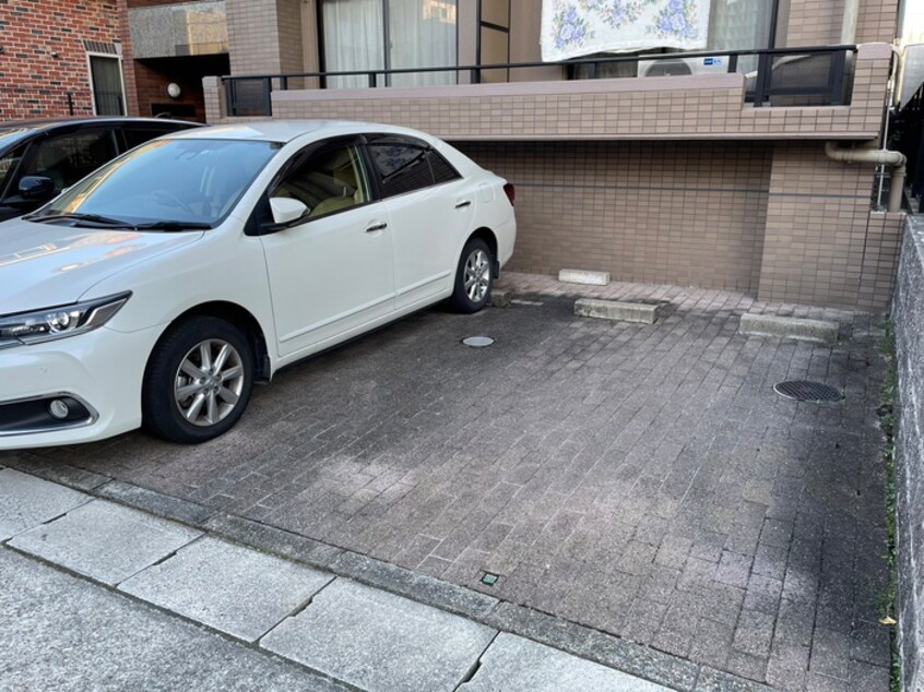 駐車場 グランモール一社