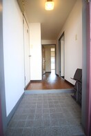 玄関 メゾン・ド・ボヌー小田井