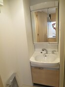 洗面 ﾌﾟﾚｻﾝｽ丸の内雅殿(1105)