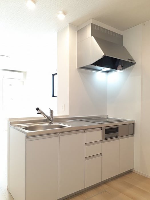 キッチン サニーハウスTOYAMA　Ⅲ