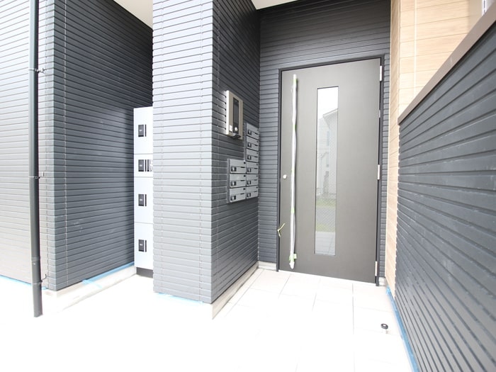 エントランス部分 REGALEST桜山