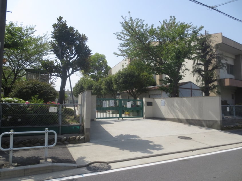 小学校(小学校)まで150m 西区児玉2丁目戸建賃貸