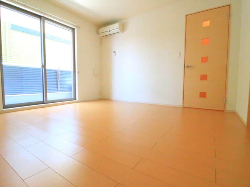 居室 フレスク－ラ