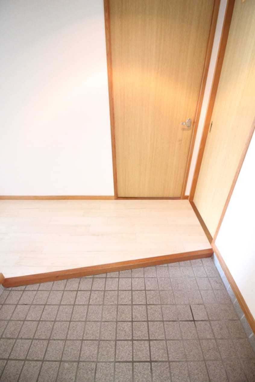 玄関 サニーコート高蔵寺西