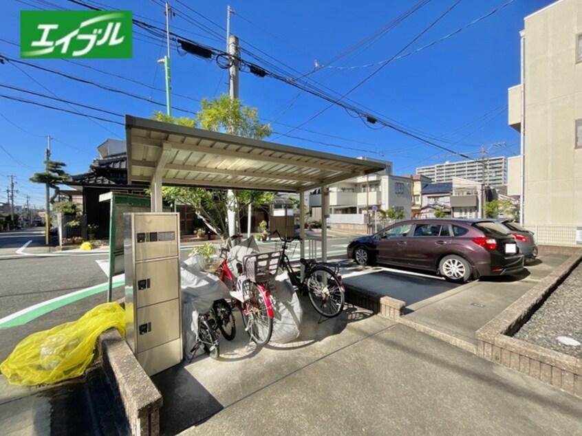 駐輪場 マメゾン菊住Ｅ