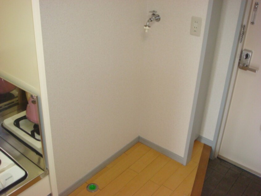 洗濯機置場 アイワ浄心ビル