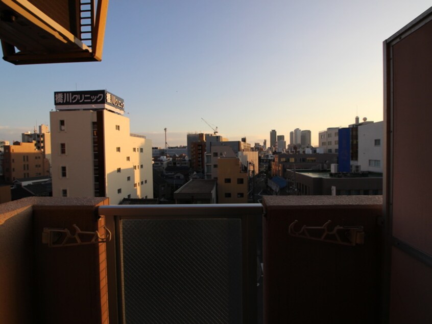 室内からの展望 アイワ浄心ビル