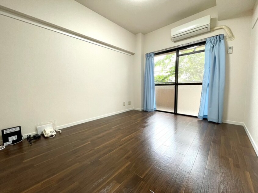 居室 FULL HOUSE YAGOTO