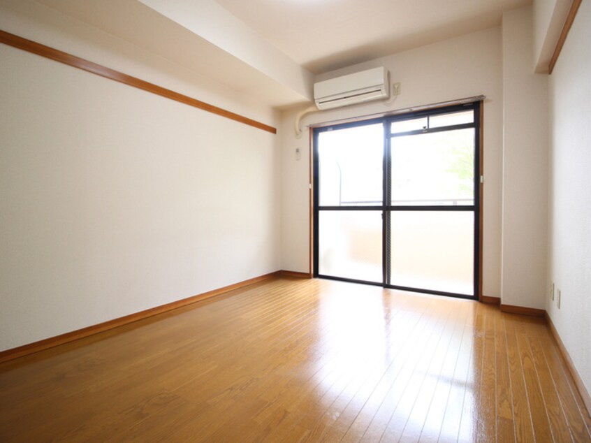 居室 FULL HOUSE YAGOTO