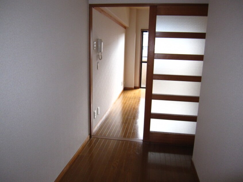 廊下 FULL HOUSE YAGOTO