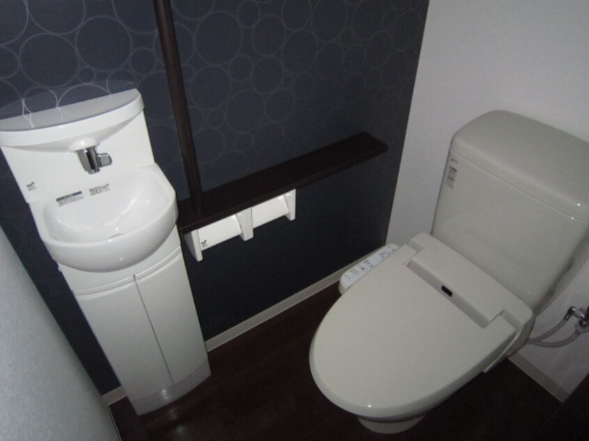 トイレ ブル－ム