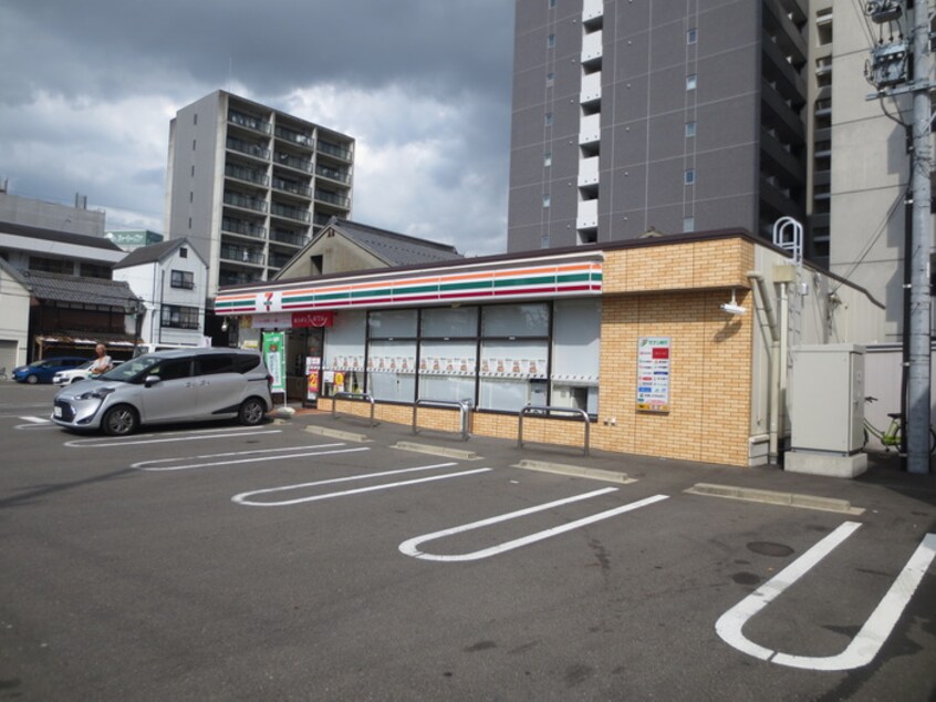 セブン-イレブン一宮新生２丁目店(コンビニ)まで315m 天野ビル