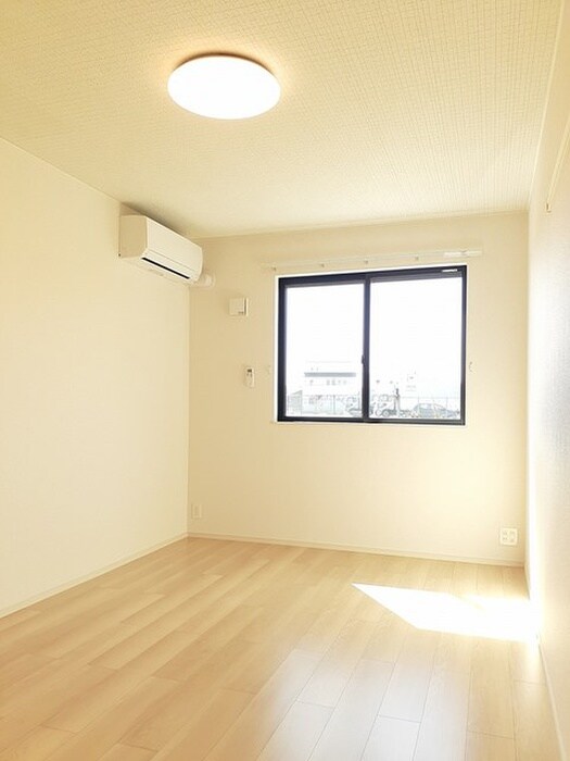 居室 メゾン　ソレイユ