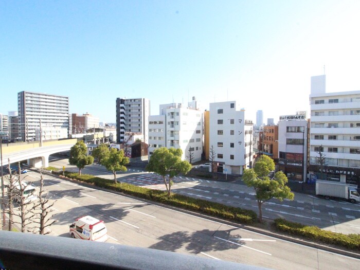 室内からの展望 ディアナ水谷