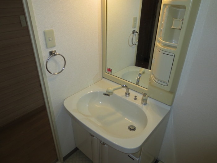 洗面 エポラール白壁