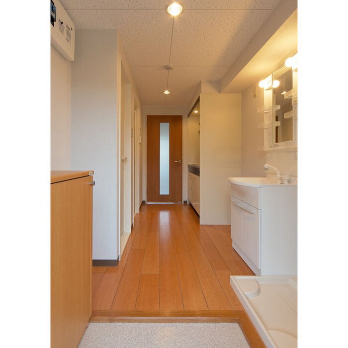 玄関 オーパス自由ヶ丘