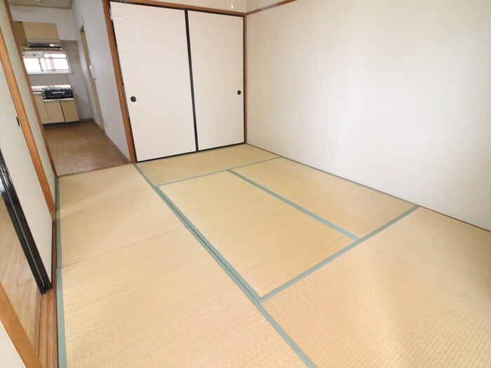 居室 丸の内カジウラマンション