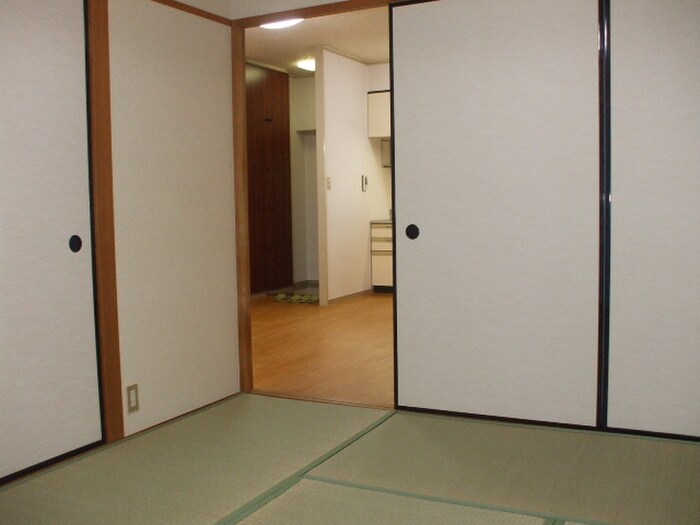 居室 丸の内カジウラマンション