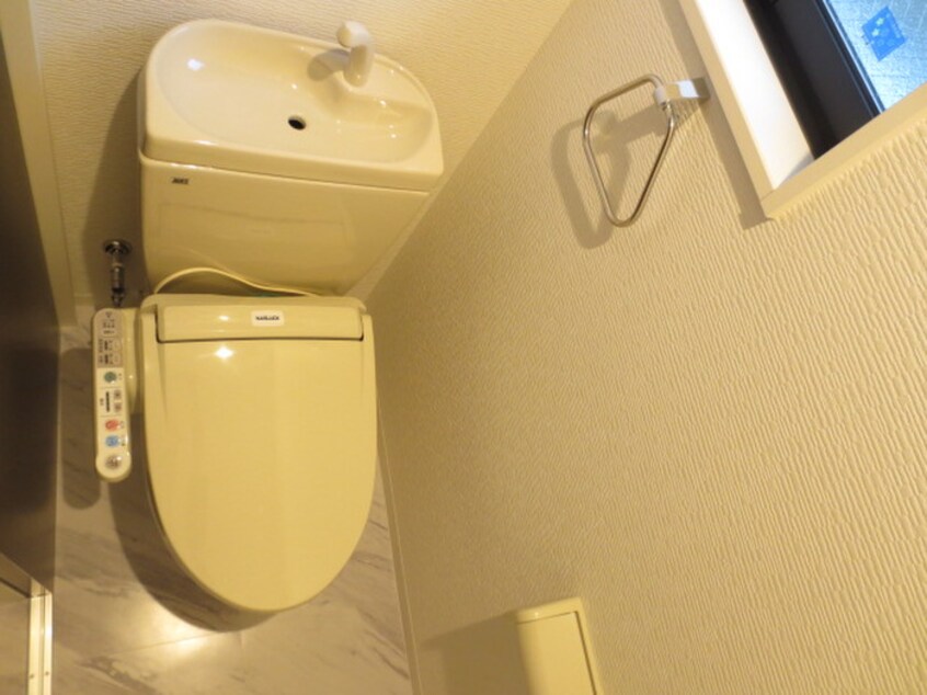 トイレ HMT Sakae