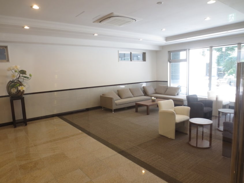 エントランス部分 丸の内ｴﾝﾌﾞﾙｺｰﾄ