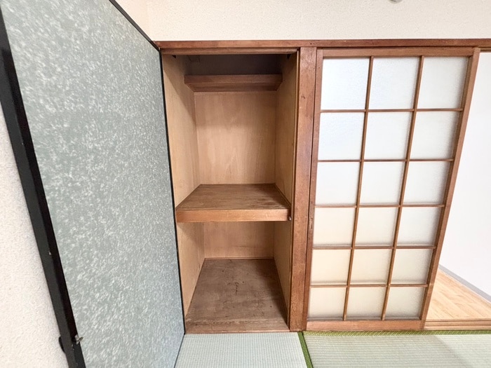 収納 ビラ三秀中山