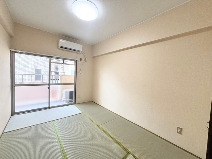 居室 ビラ三秀中山