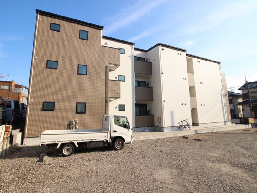 外観写真 ROBOT HOUSE 守山A棟