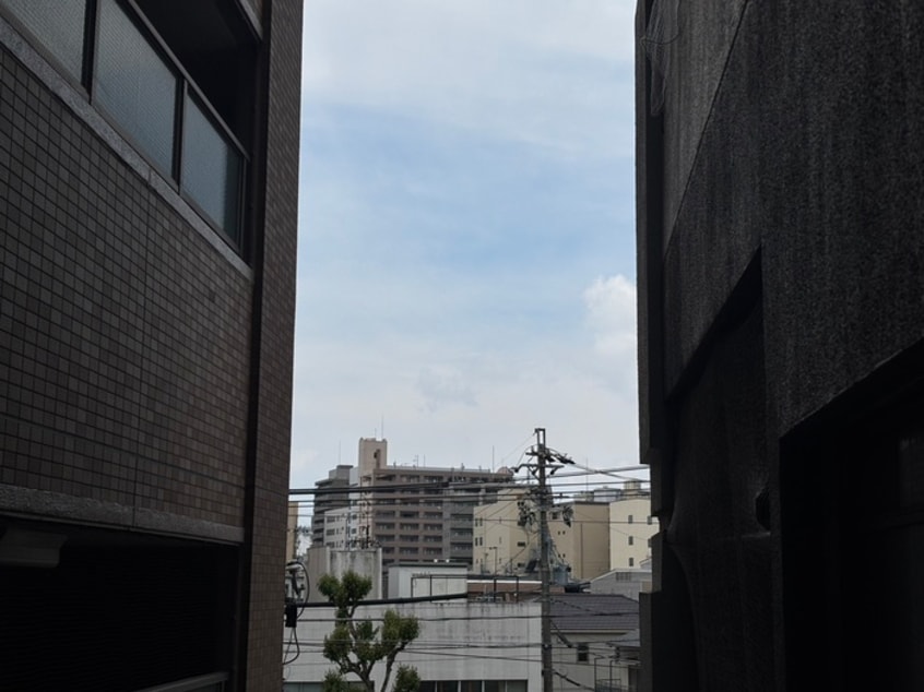 室内からの展望 萩ビル