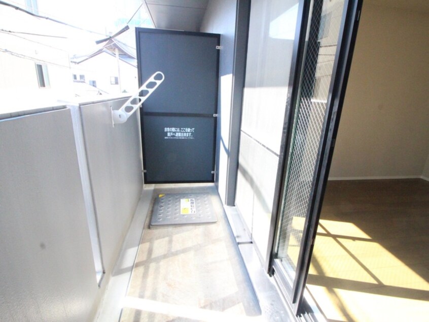 ベランダ・バルコニー UNROOM