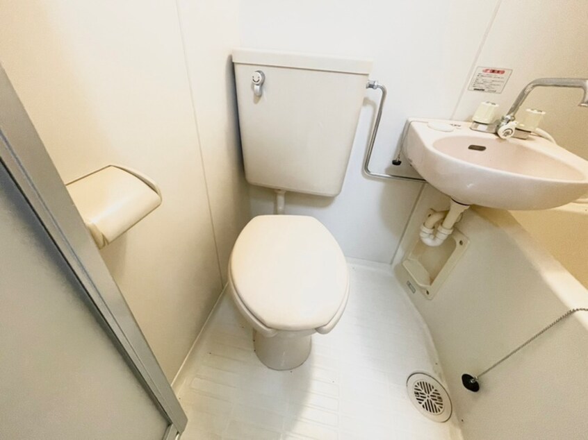 トイレ ドール八事富士見