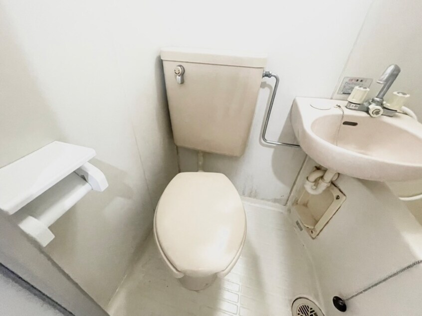 トイレ ドール八事富士見