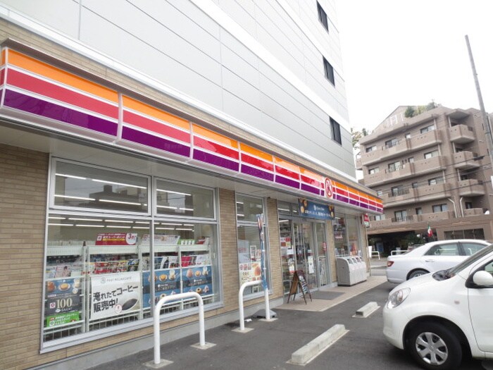 サークルK弥生ヶ岡店(コンビニ)まで940m ドール八事富士見