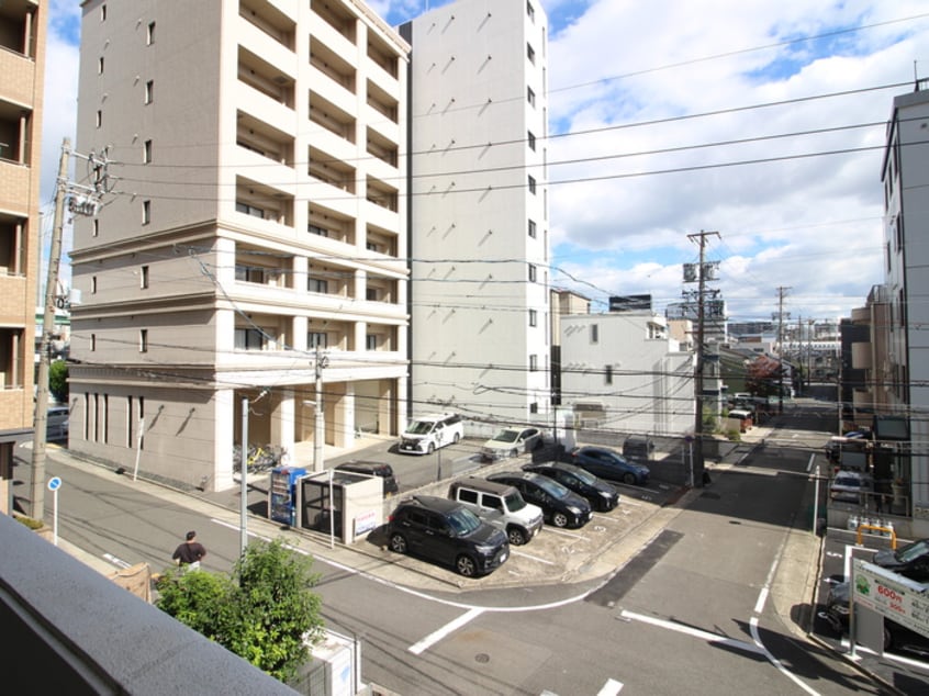 室内からの展望 Canal East