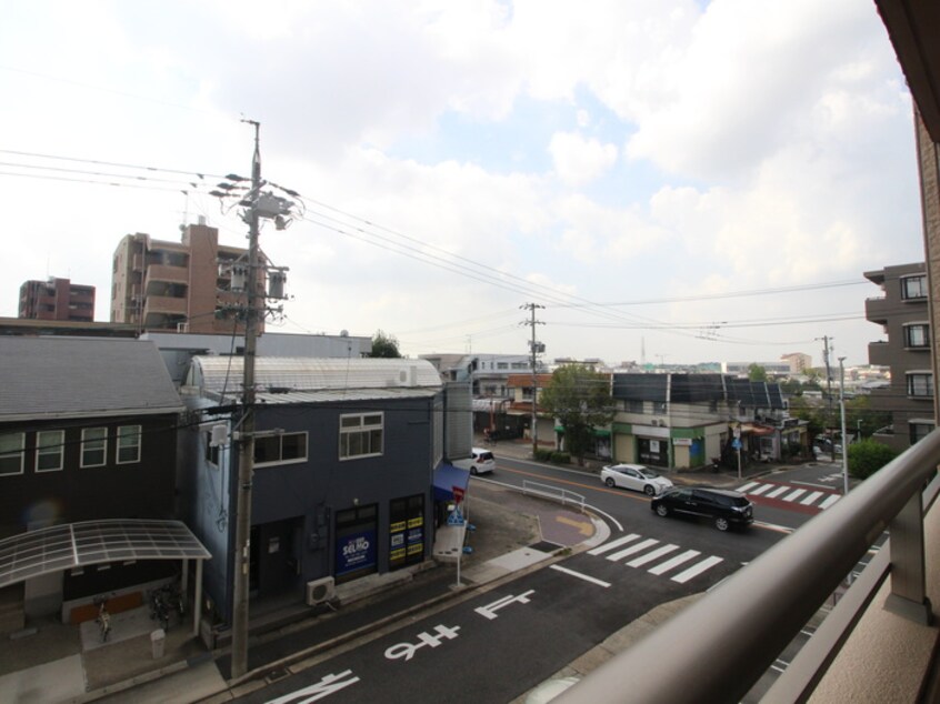 室内からの展望 CORTILE MARUFUKU