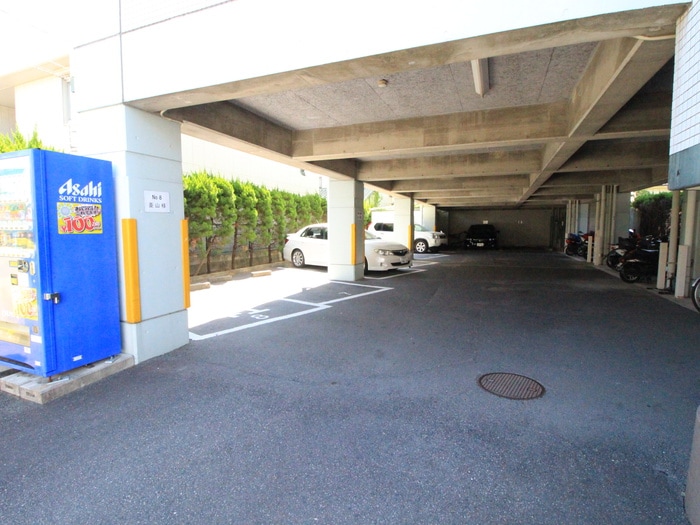 駐車場 メゾン・ド・ポプラ