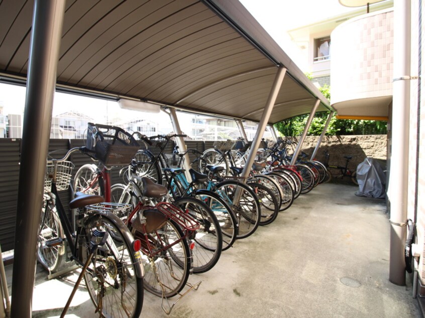 駐輪場 マイステージ則武