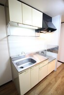 キッチン Ｓｕｒｐｌｕｓ　Ｏｎｅ池田