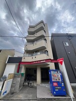 プレスイン城屋敷