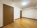 居室 フィーブルサカエ