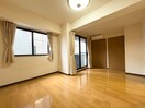 居室 フィーブルサカエ