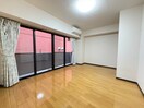 居室 フィーブルサカエ