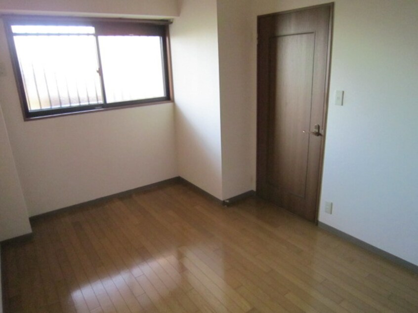 居室 レージュフェイマス