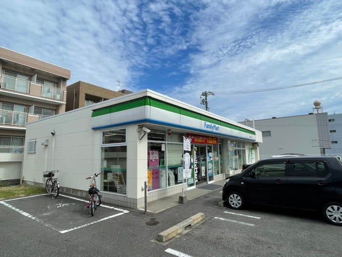 ファミリーマート(コンビニ)まで314m サニーコート・Ｋ
