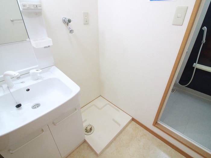 洗濯機置場 フロレア－レ香流